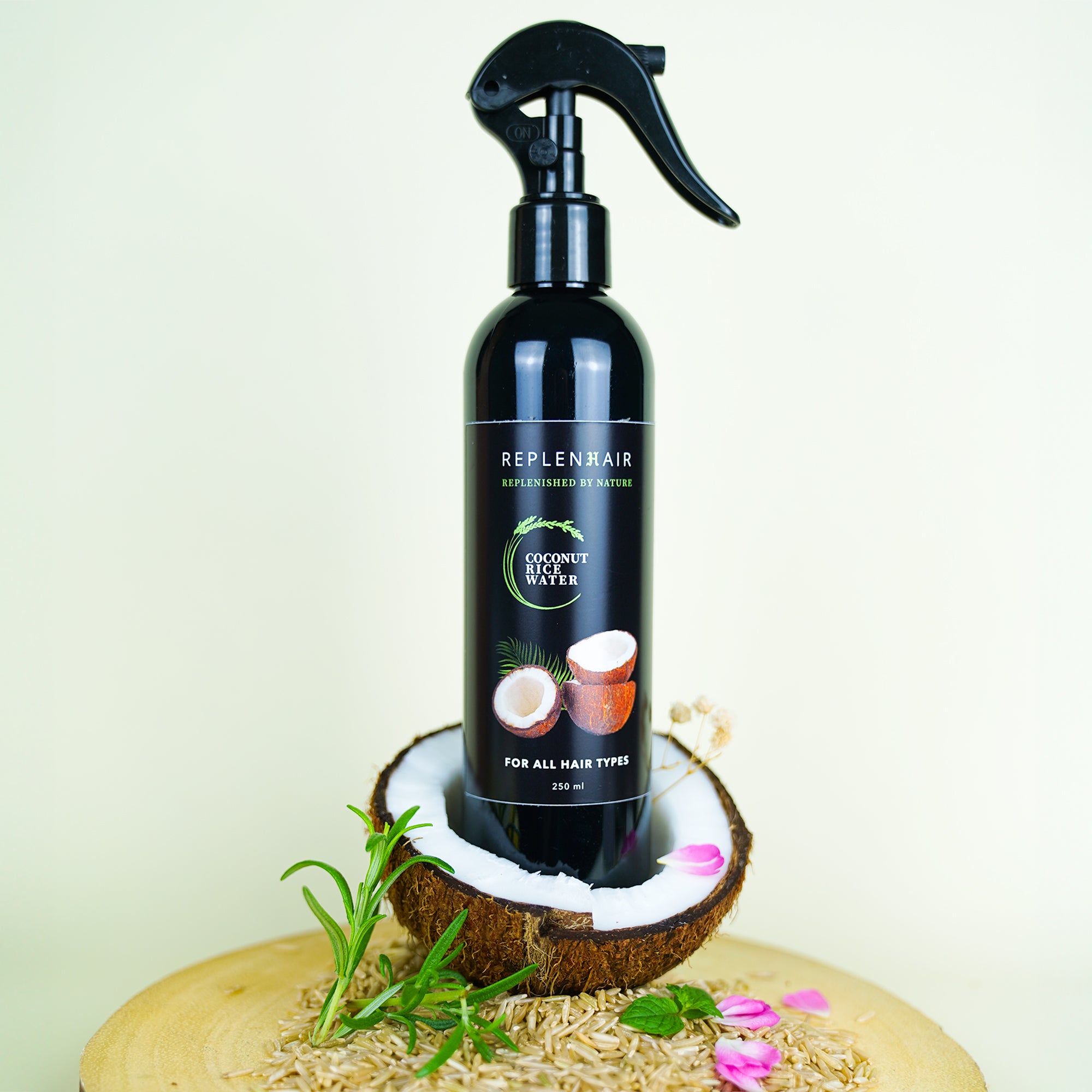 Coconut Rice Water Moisturiser Hair Spray